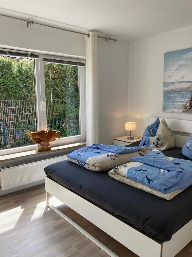 Ferienhauser Lensterstrand Екстериор снимка